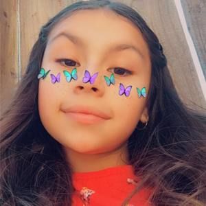 Meet your Posher, Janelle